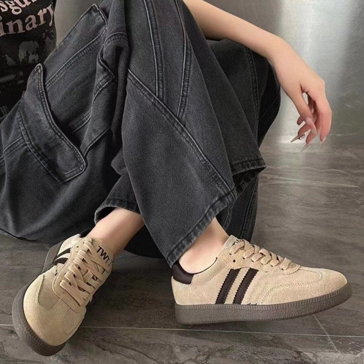 Contrast-Stripe Trainers