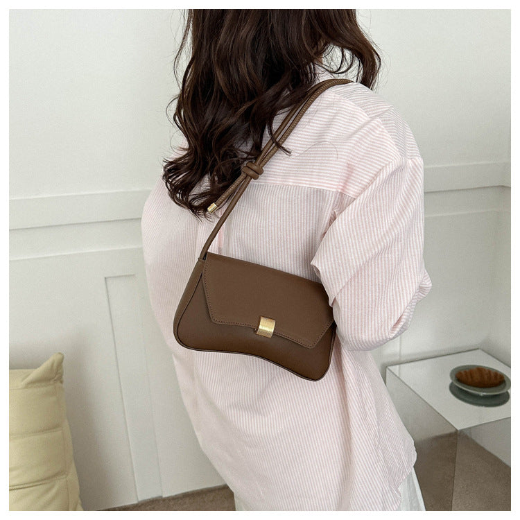 Knotted Strap Crossbody Bag — detail