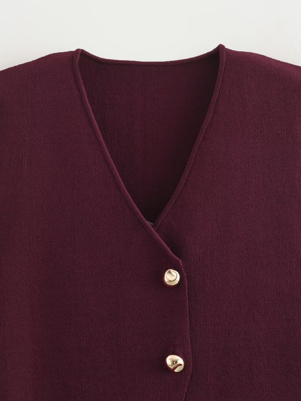 Two-Button Knit Vest — detail