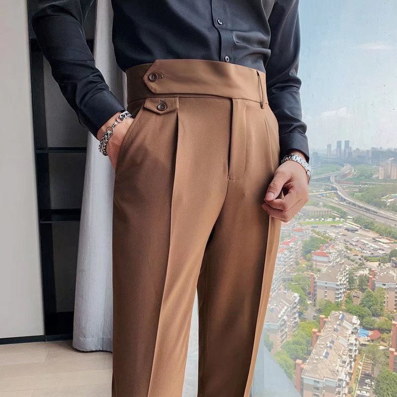 Pleated Cropped Trousers